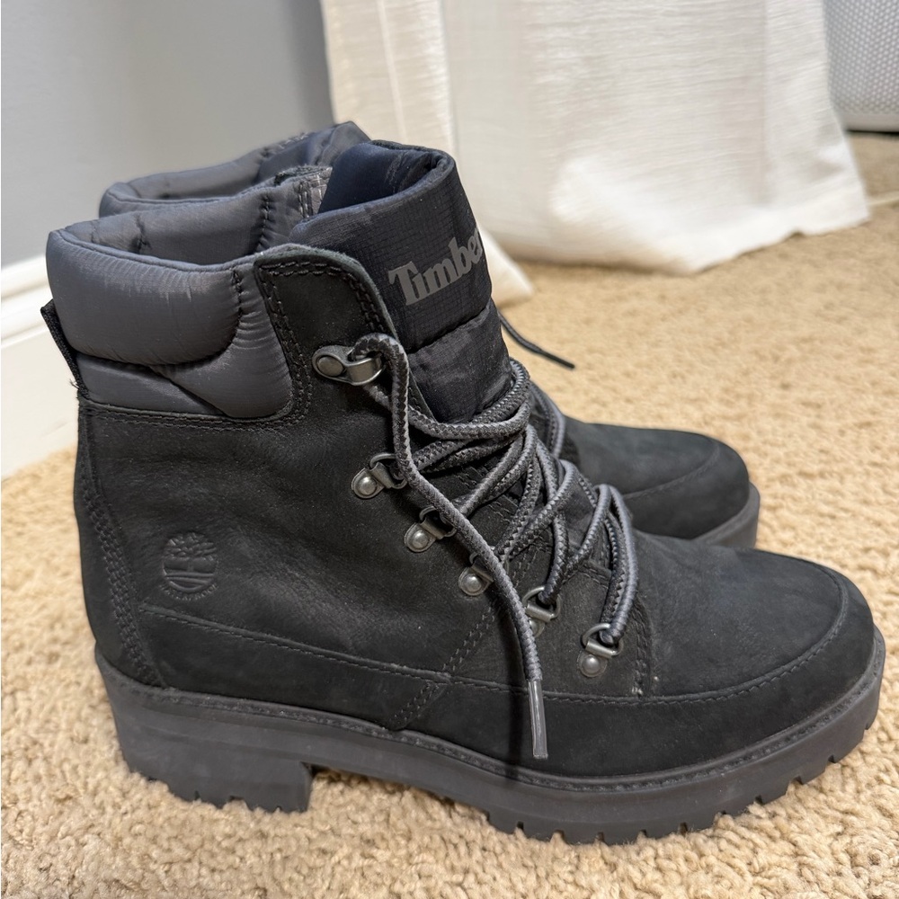 Timberland Women’s Cormayer Valley Premium Waterproof Leather Boots - Picture 2 of 9
